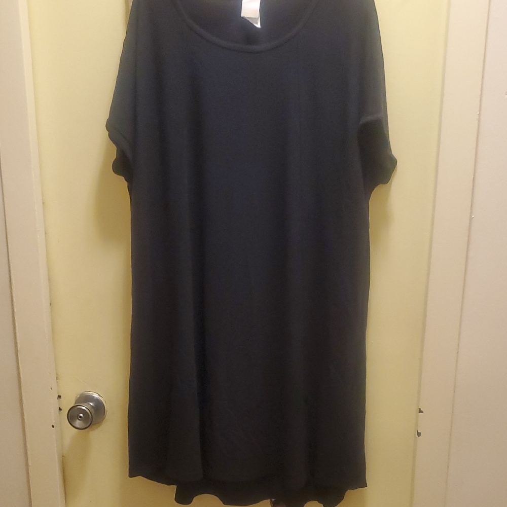 Black Short Sleeve Dress